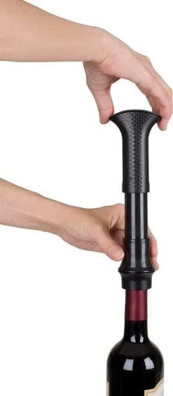 Pompe à Vide à Vin - Wine Saver De Vin - Bouchon à Vin - Pompe à Vide - Bouchon à Vin - Bouchon à Vin - Pompe à Vin - Cadeau Femme - Cadeau Mère -Cuisine Fournitures Magasin 525x1200