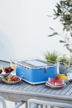 Barbecook Carlo - Barbecue Au Charbon De Bois - Barbecue De Table - Sac De Transport - Compact - Ventilateur - 38,5 X 28,5 Cm - 6 P. - Bleu -Cuisine Fournitures Magasin 799x1200 9