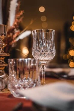 Arcoroc Westloop - Ensemble De Verres De 24 Pièces - Verres (à Vin) Classiques - Avec Le Magazine D'inspiration Table Style -Cuisine Fournitures Magasin 800x1200 152