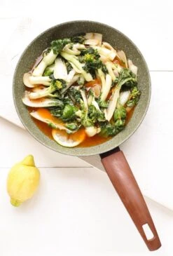 Natura 100% Recyclé - Poêle Ø 26 Cm - Avec Revêtement Antiadhésif Végétal Végétal Vert - Convient également Pour L'induction 13 Natura 100% Recyclé - Poêle Ø 26 Cm - Avec Revêtement Antiadhésif Végétal Végétal Vert - Convient également Pour L'induction -Cuisine Fournitures Magasin 813x1200