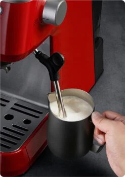 Pot à Lait - 600 ML - Pot à Mousser Le Lait - Pot à Lait Barista Acier Inoxydable (SS) Zwart -Cuisine Fournitures Magasin 850x1200