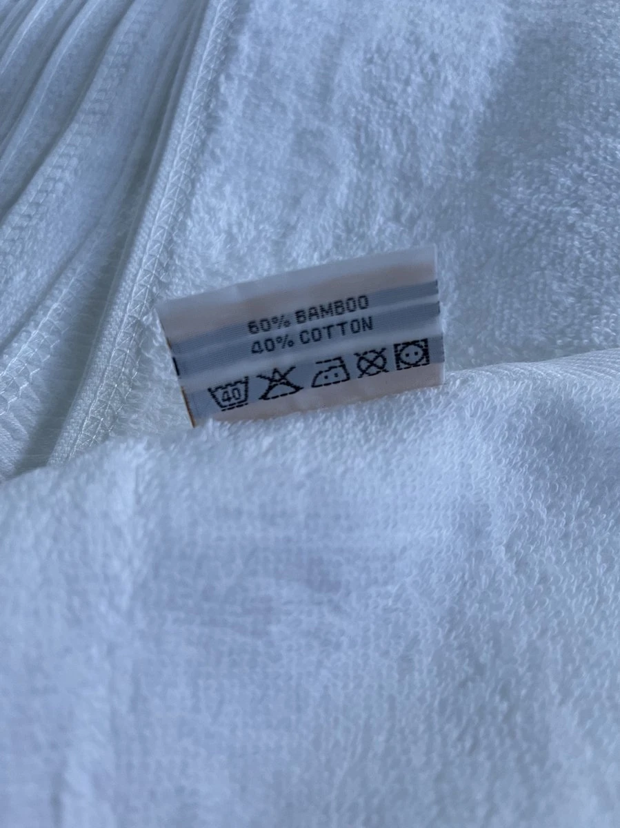 Ensemble Complet Moët & Chandon Ice Imperial Seau à Glace XL Comprenant 6 Verres Et Petit Seau à Glace Avec Cuillère Et Serviette 5 Ensemble Complet Moët & Chandon Ice Imperial Seau à Glace XL Comprenant 6 Verres Et Petit Seau à Glace Avec Cuillère Et Serviette – Image 5