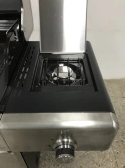 Paralux - Barbecue à Gaz 4 Brûleurs - Acier Inoxydable Avec Grilles En Fonte - Incl. Brûleur Latéral Et Plaque De Cuisson En Fonte -Cuisine Fournitures Magasin 899x1200